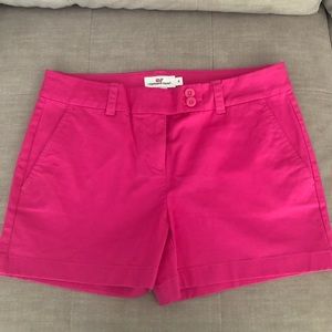 Vineyard Vines shorts